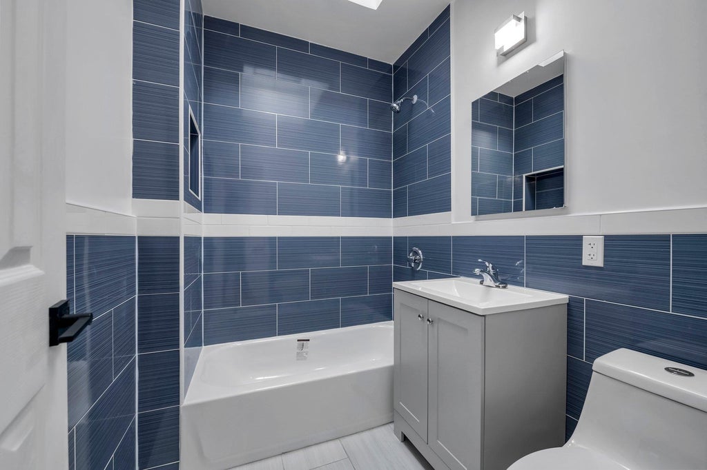 13 of 19 - 95-06 68th Avenue, Forest Hills, NY