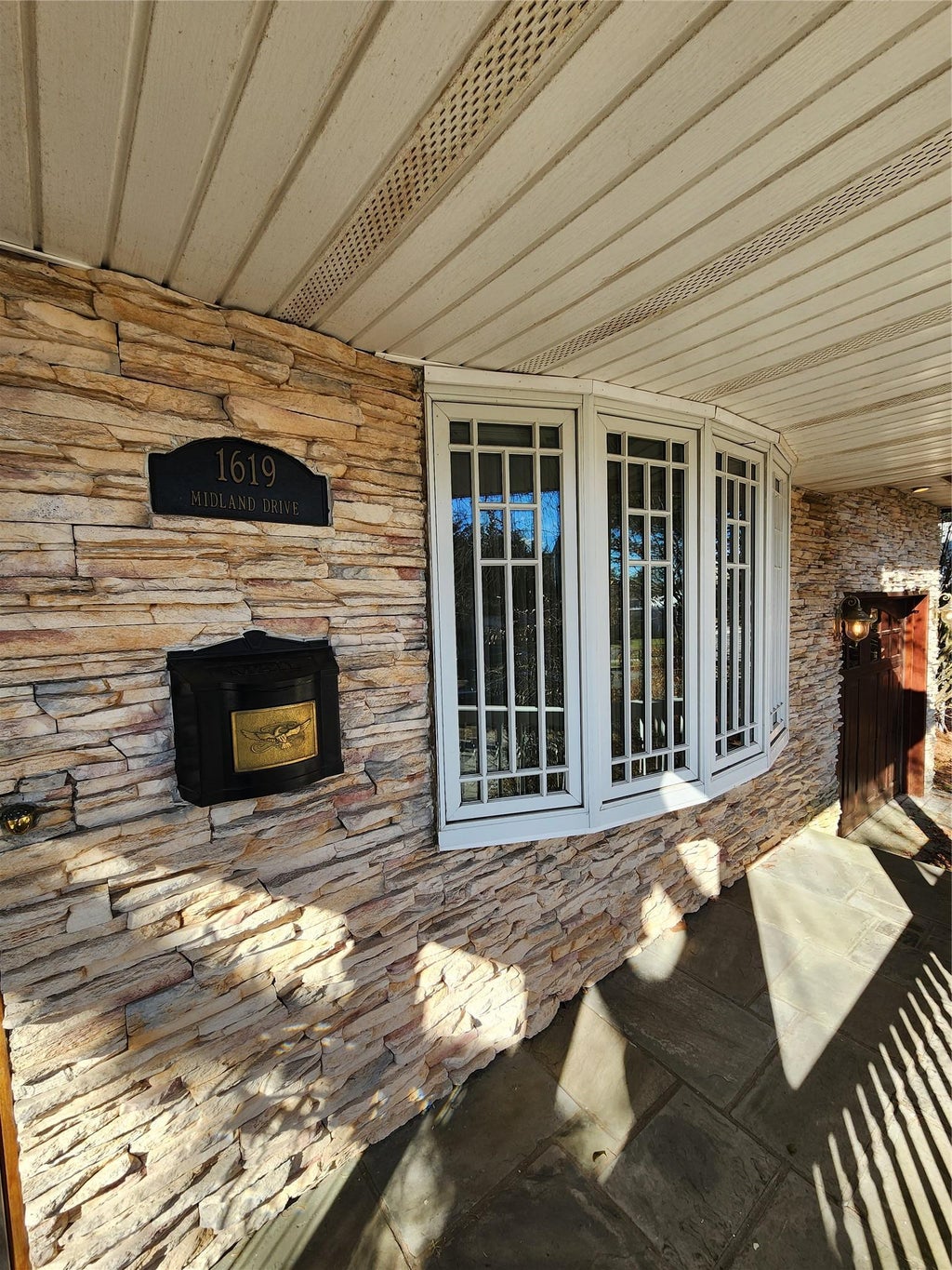3 of 24 - 1619 Midland Drive, East Meadow, NY