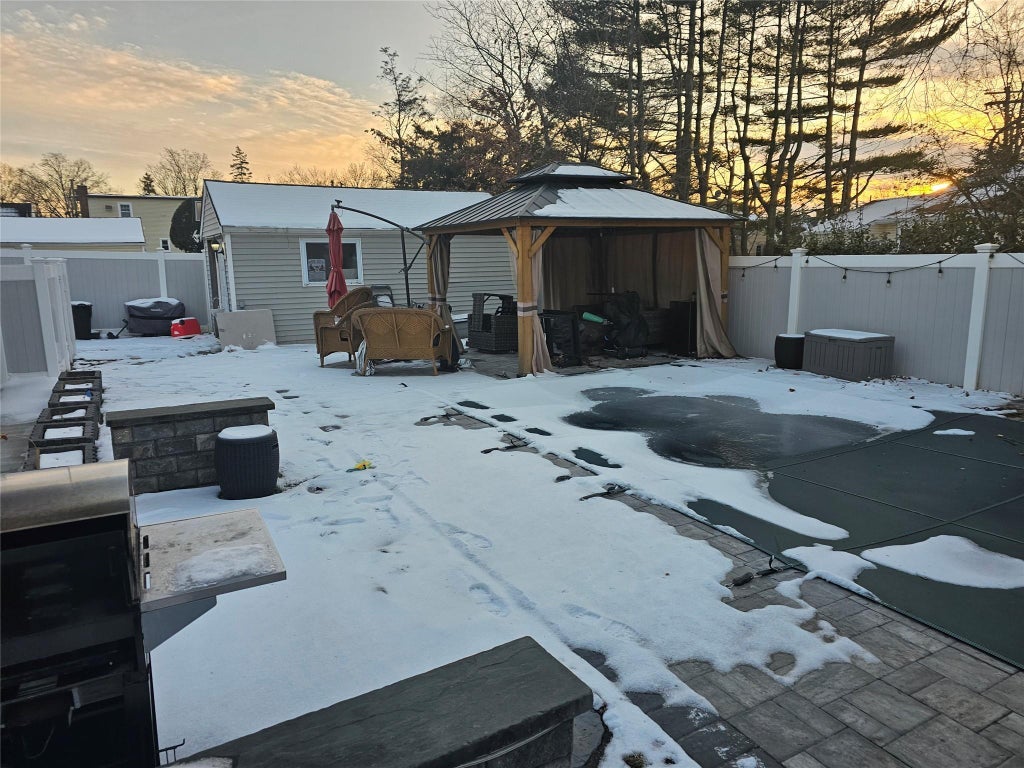 14 of 25 - 1284 Forest Avenue, Baldwin, NY