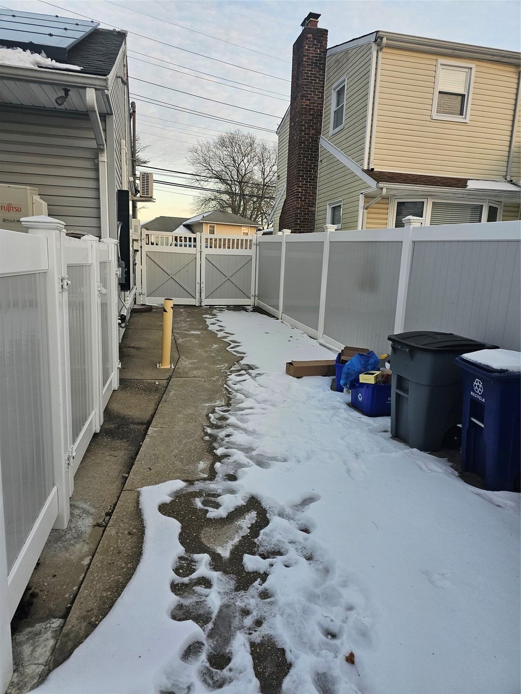 20 of 25 - 1284 Forest Avenue, Baldwin, NY