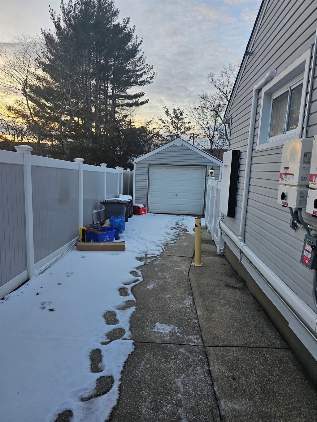 21 of 25 - 1284 Forest Avenue, Baldwin, NY