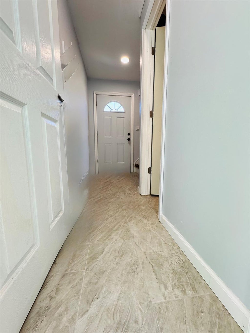 22 of 27 - 1040 Donna Court, Baldwin, NY