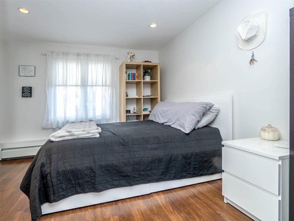2 of 17 - 5 Sandra Court, Glen Cove, NY