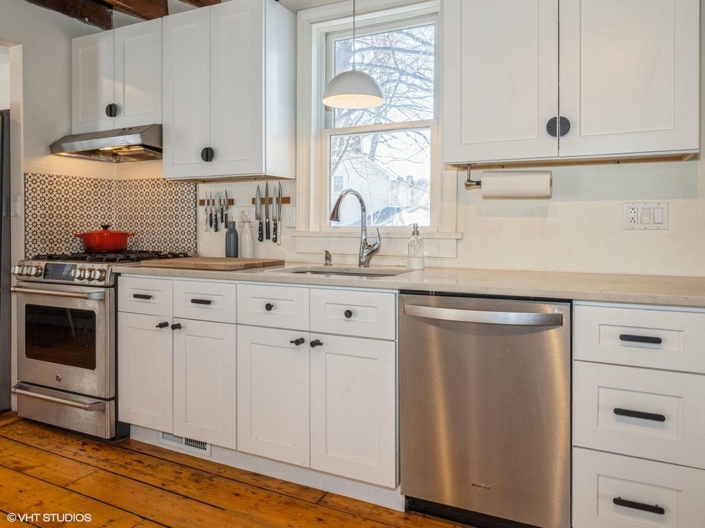 14 of 42 - 42 Spring Valley St., Beacon, NY