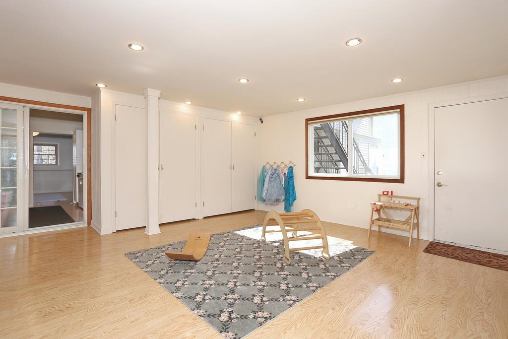 27 of 35 - 52 Argow Place, Nanuet, NY