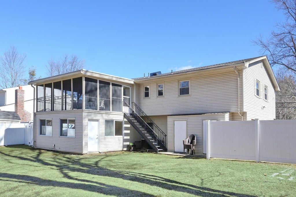 29 of 35 - 52 Argow Place, Nanuet, NY