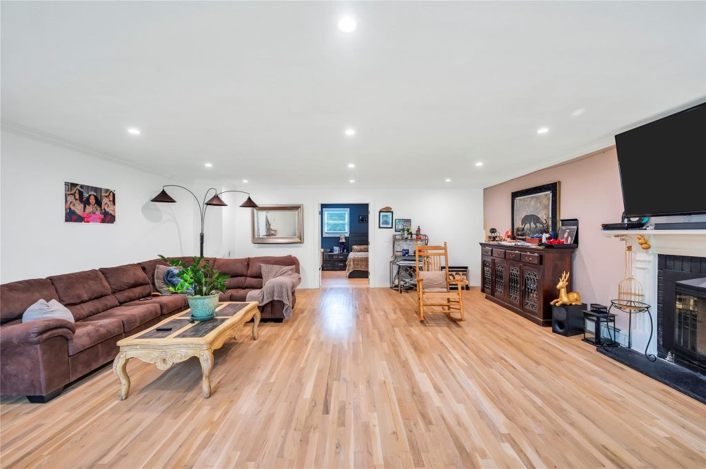 13 of 33 - Undisclosed, Ronkonkoma, NY