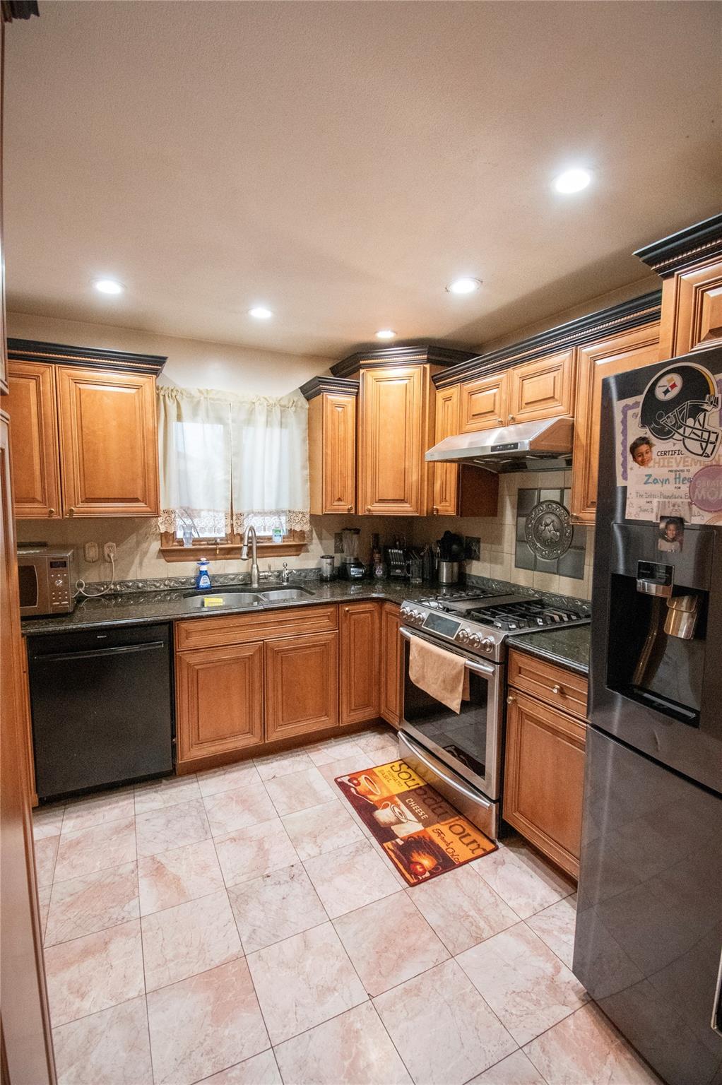 13 of 40 - 752 Bonnie Drive, Baldwin, NY