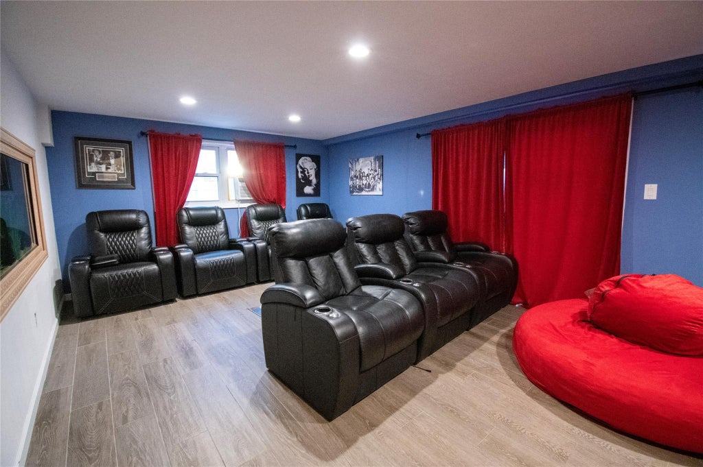 21 of 40 - 752 Bonnie Drive, Baldwin, NY