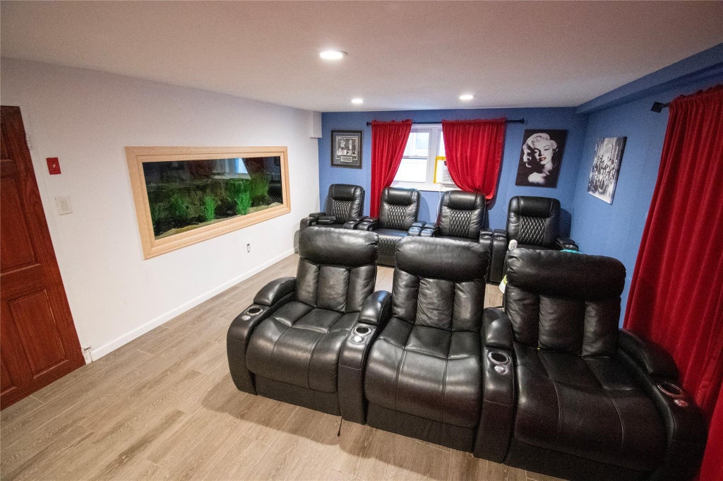 22 of 40 - 752 Bonnie Drive, Baldwin, NY