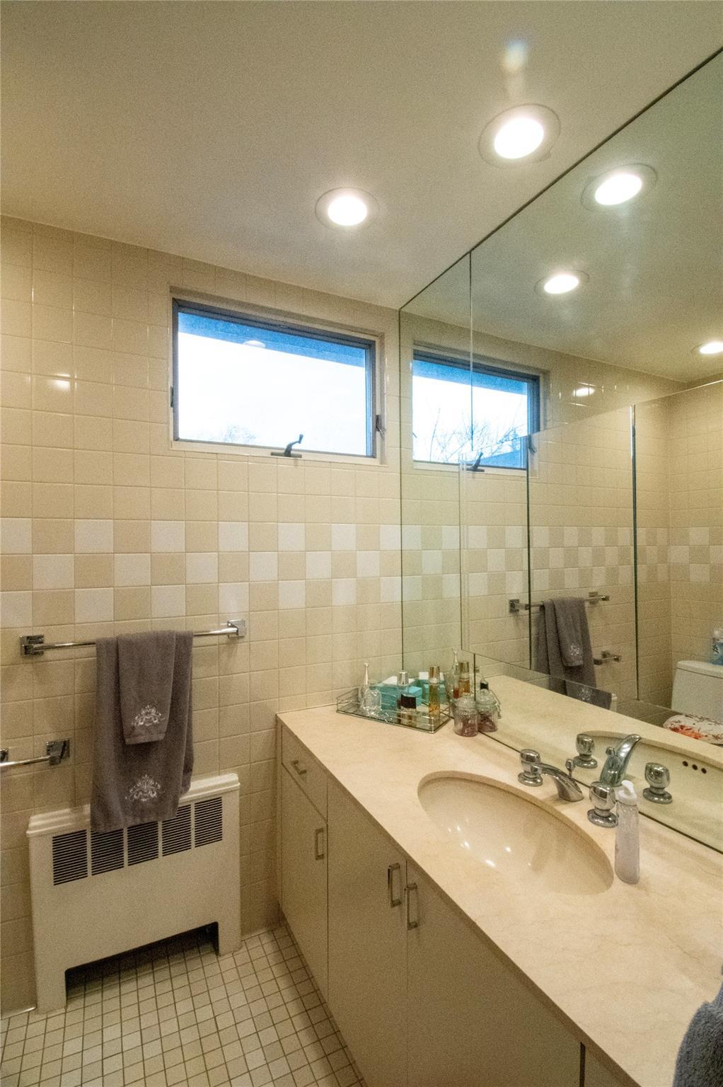 30 of 40 - 752 Bonnie Drive, Baldwin, NY