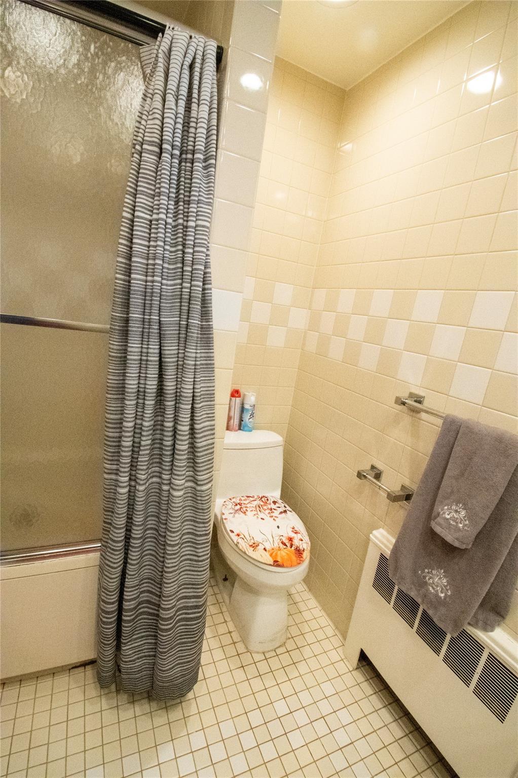 31 of 40 - 752 Bonnie Drive, Baldwin, NY