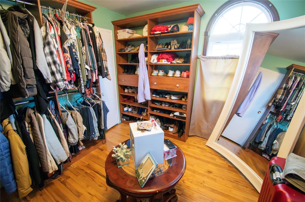 34 of 40 - 752 Bonnie Drive, Baldwin, NY