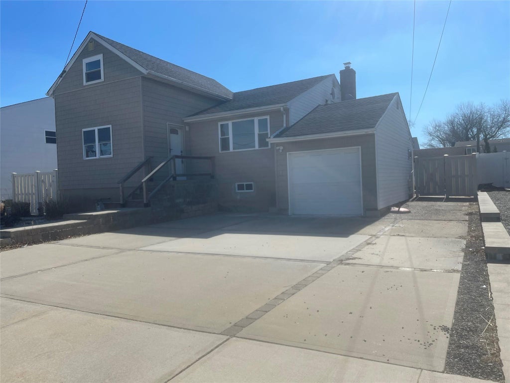 1 of 37 - 1112 Jackson Place, Baldwin, NY