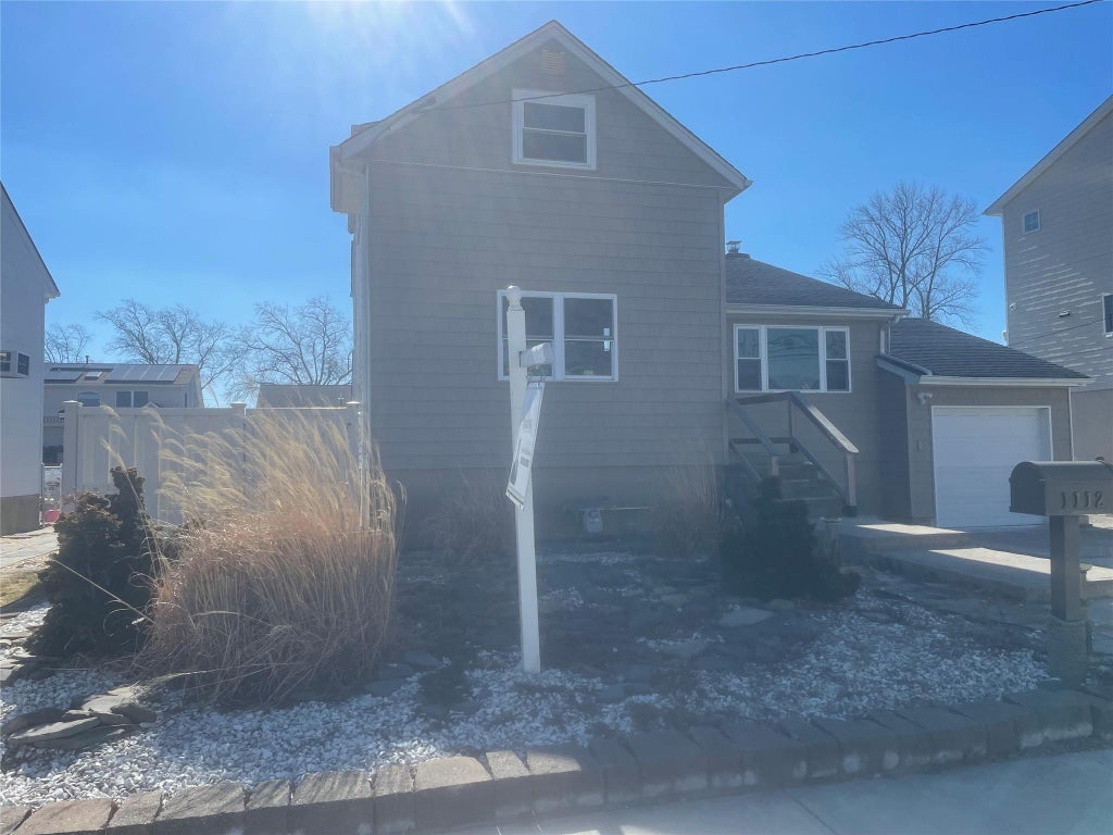 1 of 37 - 1112 Jackson Place, Baldwin, NY