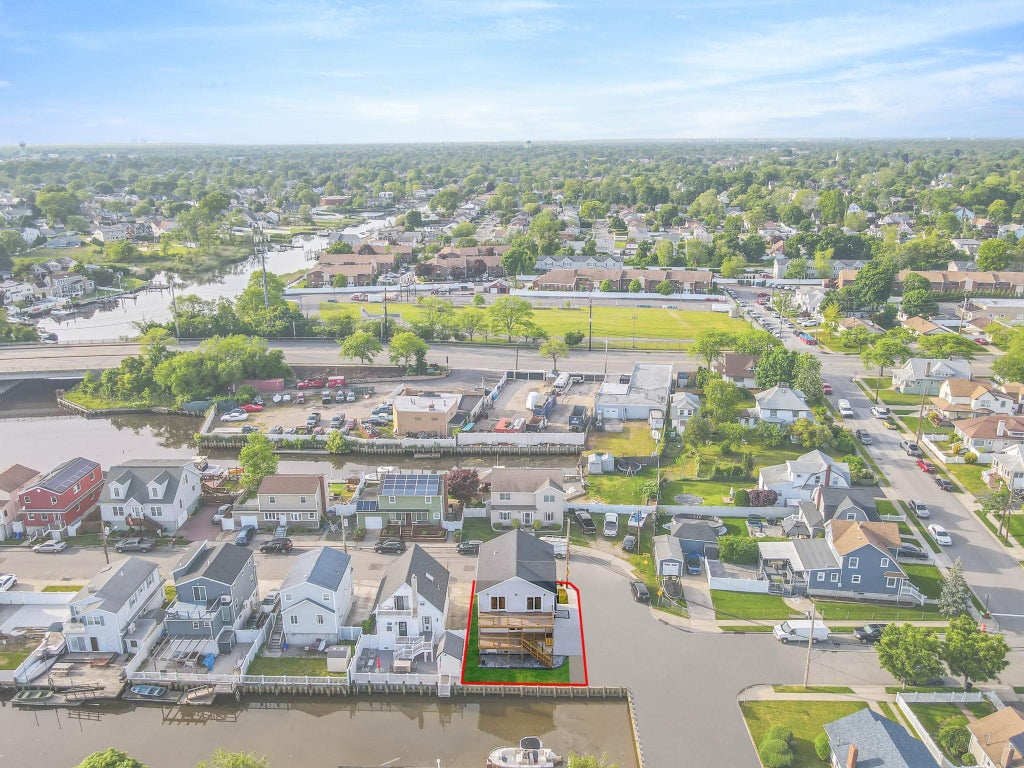1 of 49 - 674 Parsonage Place, Baldwin, NY