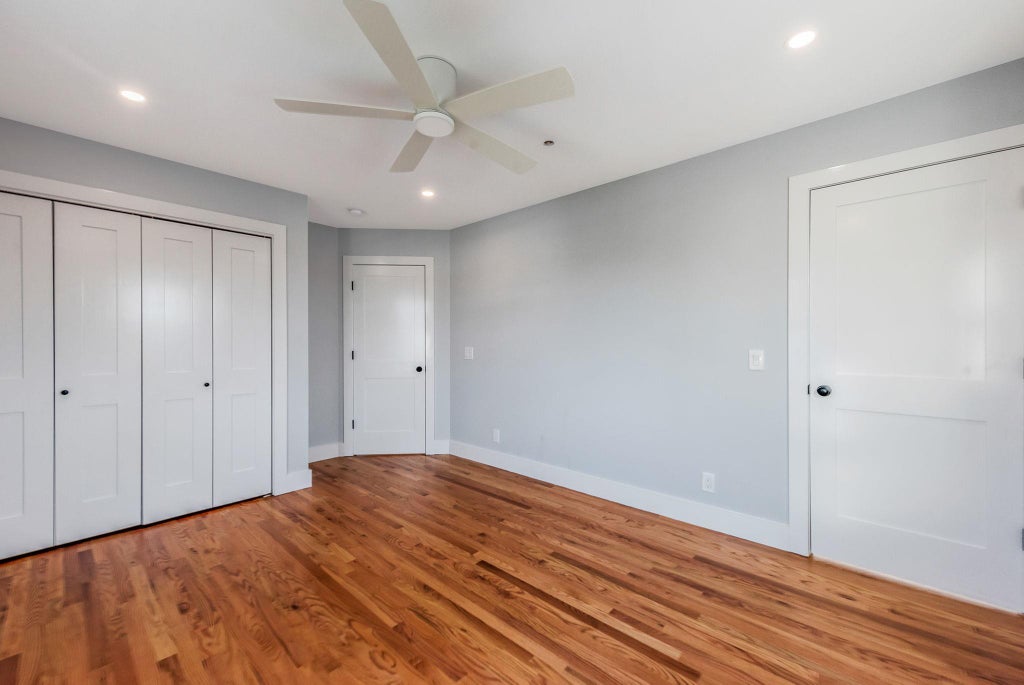 22 of 49 - 674 Parsonage Place, Baldwin, NY
