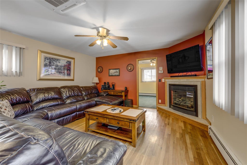 3 of 27 - 27 Rhodes Drive, New Hyde Park, NY