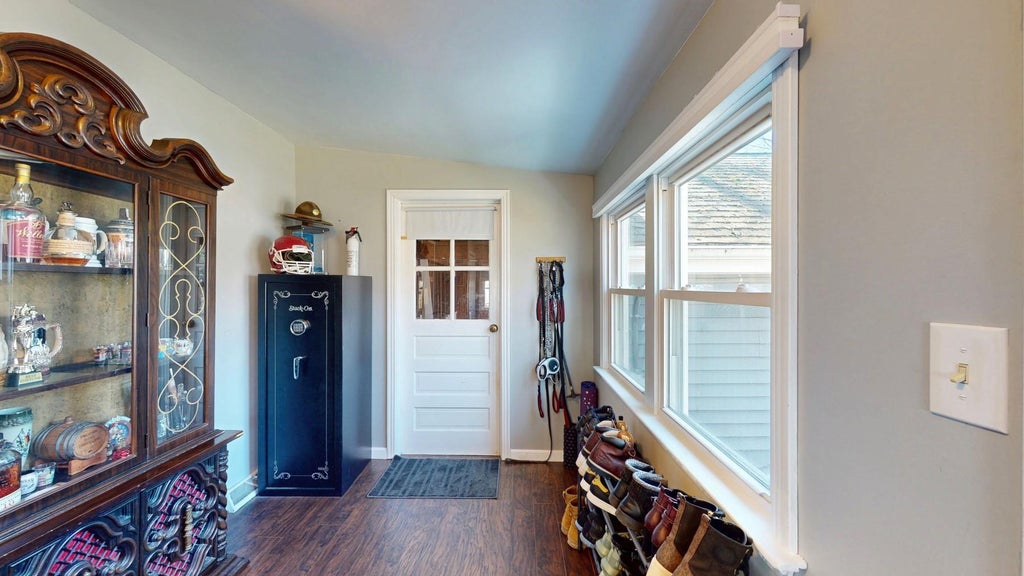 6 of 41 - 302 Hickory Avenue, New Windsor, NY