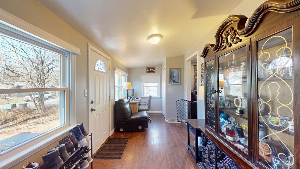 7 of 41 - 302 Hickory Avenue, New Windsor, NY