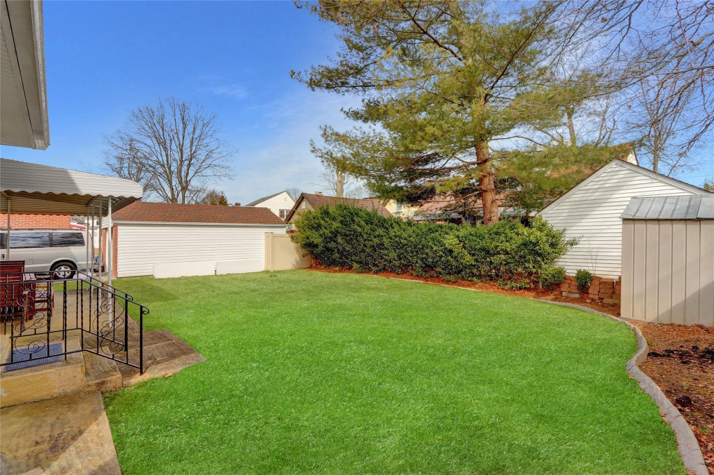 22 of 28 - 1377 Exeter St., Baldwin, NY