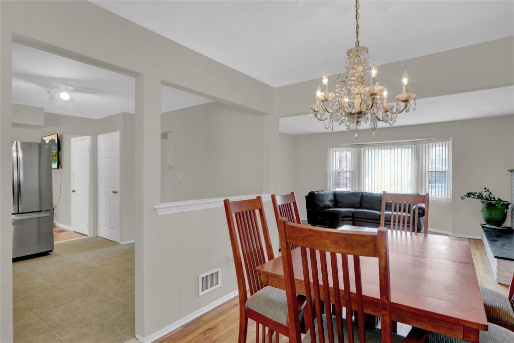 6 of 28 - 1377 Exeter St., Baldwin, NY