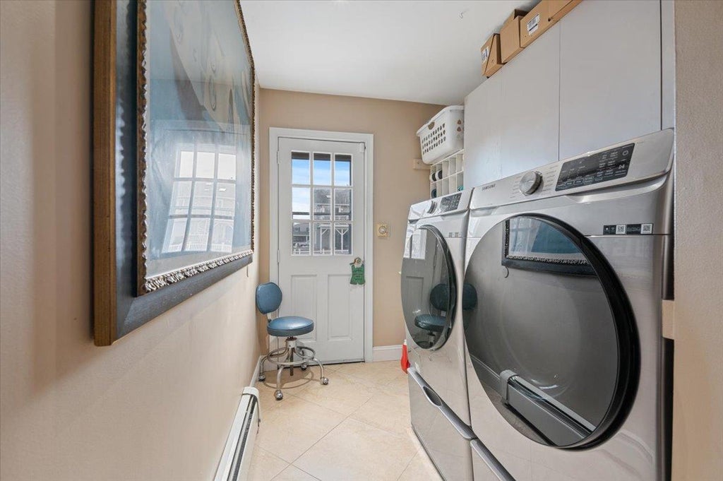 33 of 44 - 1130 Hayes Place, Baldwin, NY