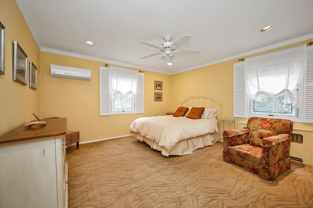 17 of 26 - Undisclosed, Hollis Hills, NY