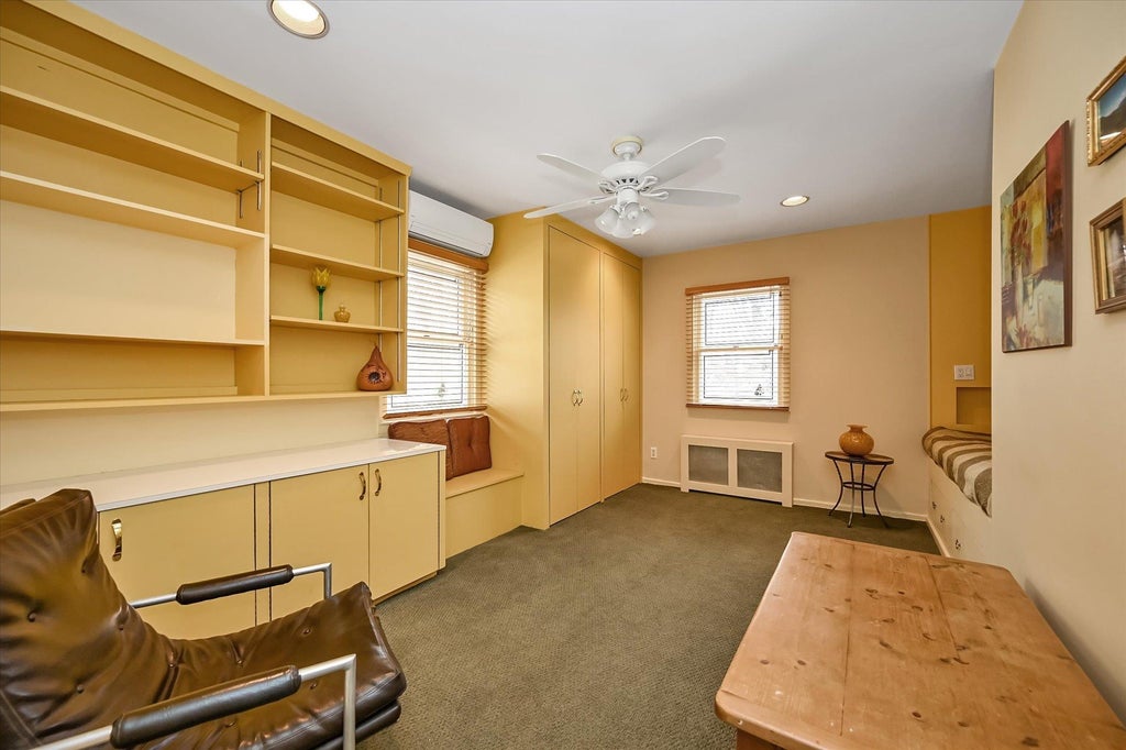 18 of 26 - Undisclosed, Hollis Hills, NY