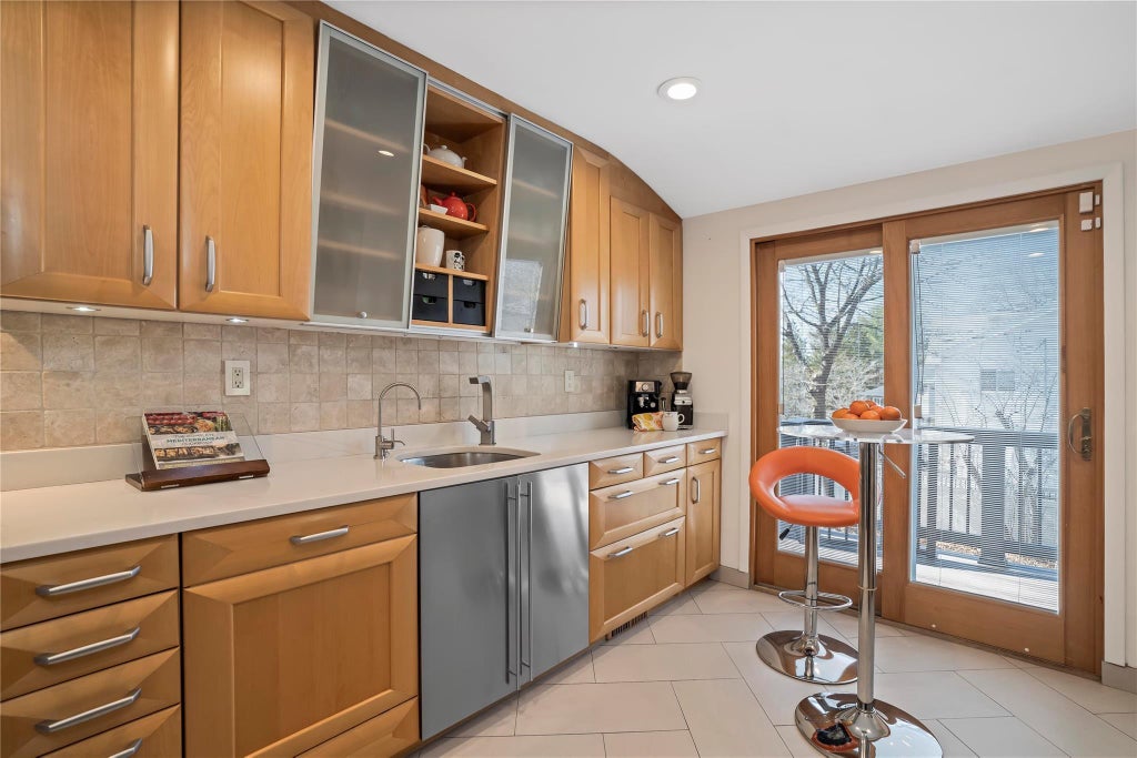 12 of 39 - 38 Victoria Road, Ardsley, NY