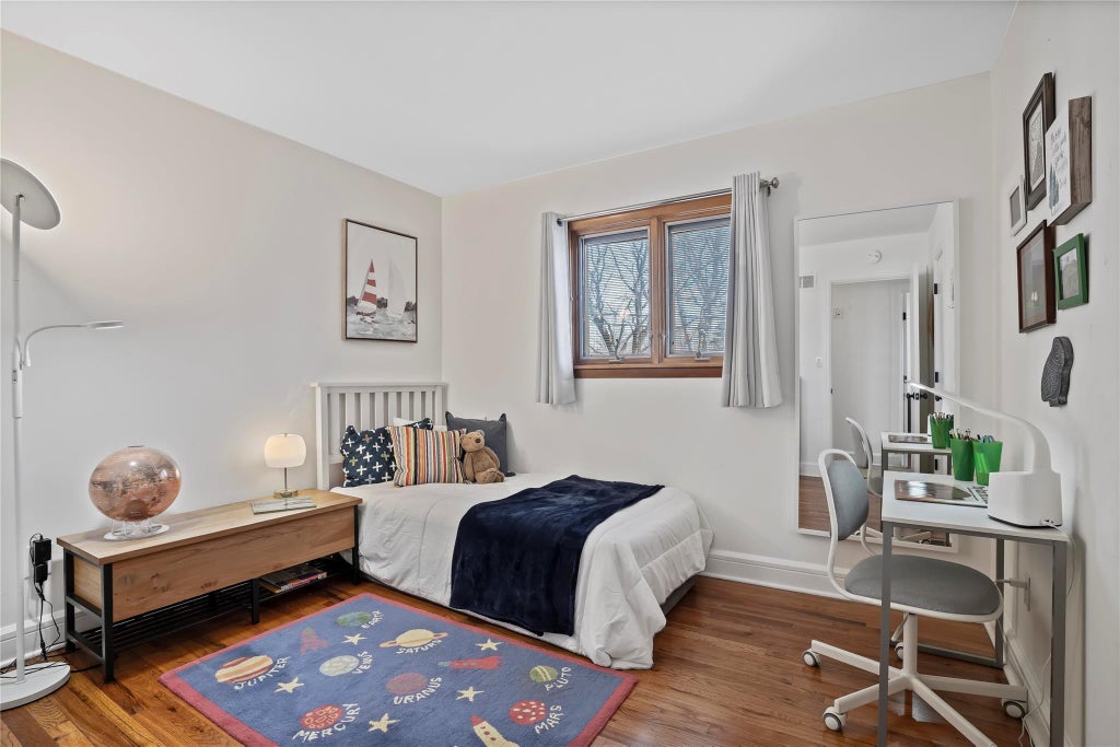 21 of 39 - 38 Victoria Road, Ardsley, NY