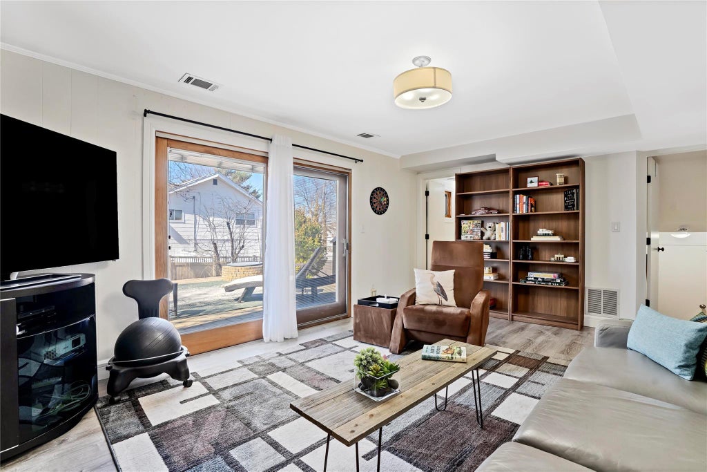 24 of 39 - 38 Victoria Road, Ardsley, NY