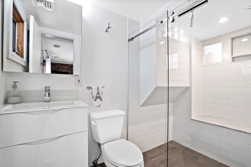26 of 39 - 38 Victoria Road, Ardsley, NY