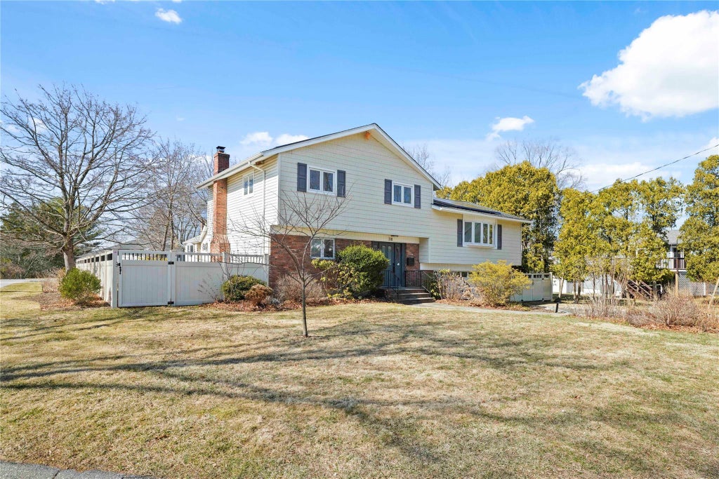 34 of 39 - 38 Victoria Road, Ardsley, NY