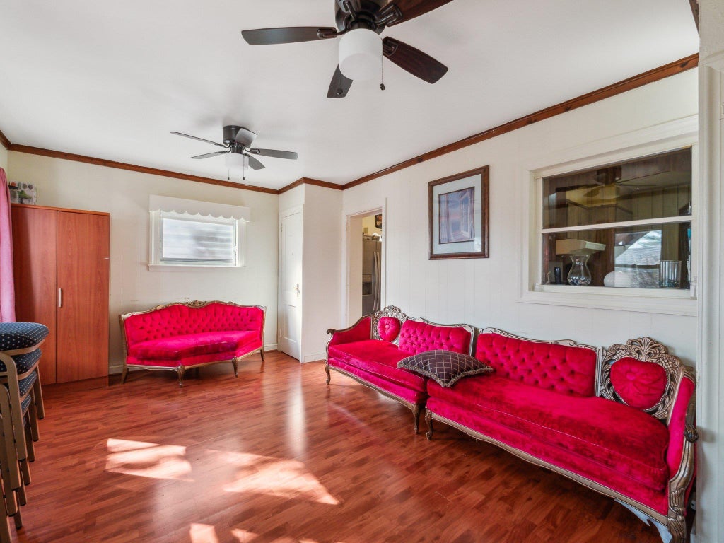 13 of 49 - 62 Herman Boulevard, Franklin Square, NY