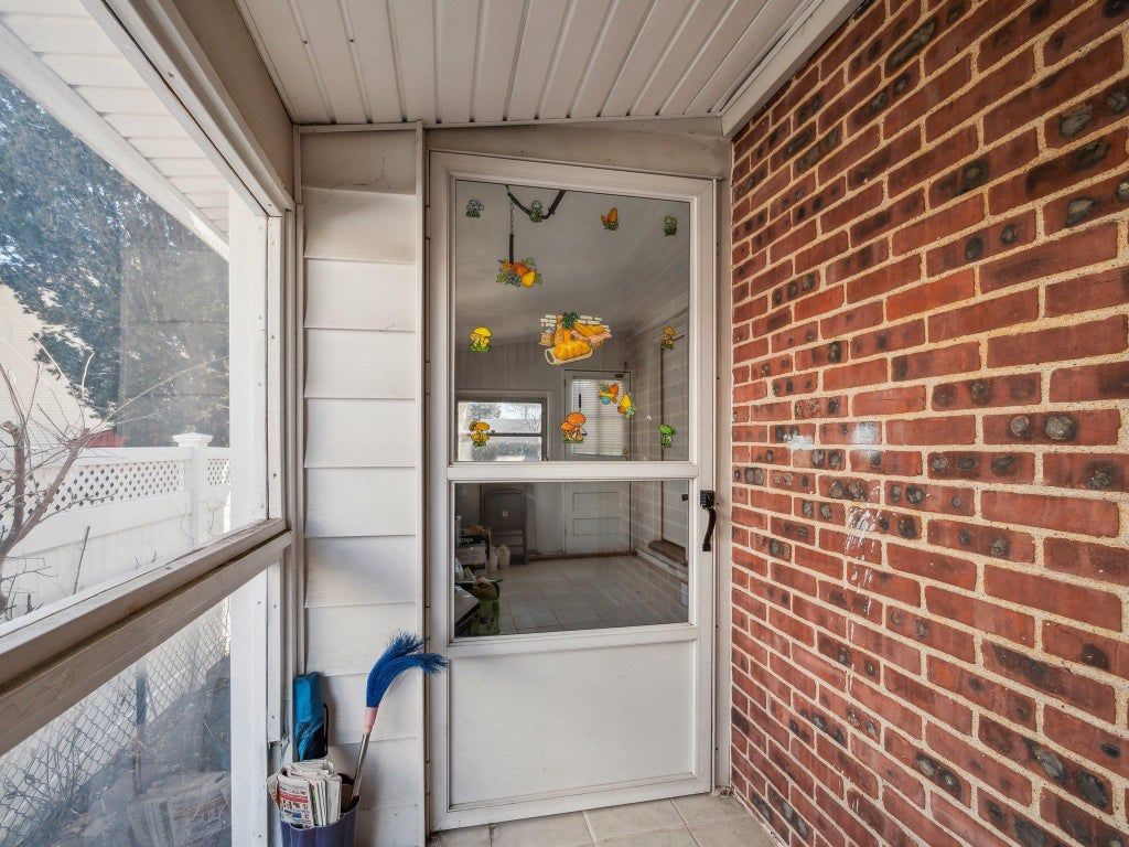31 of 49 - 62 Herman Boulevard, Franklin Square, NY