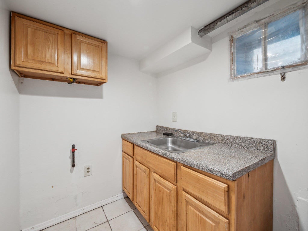 36 of 49 - 62 Herman Boulevard, Franklin Square, NY