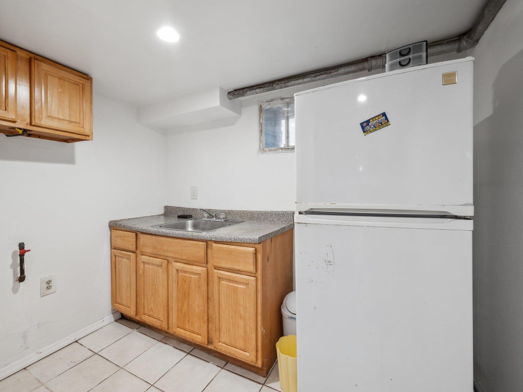 37 of 49 - 62 Herman Boulevard, Franklin Square, NY