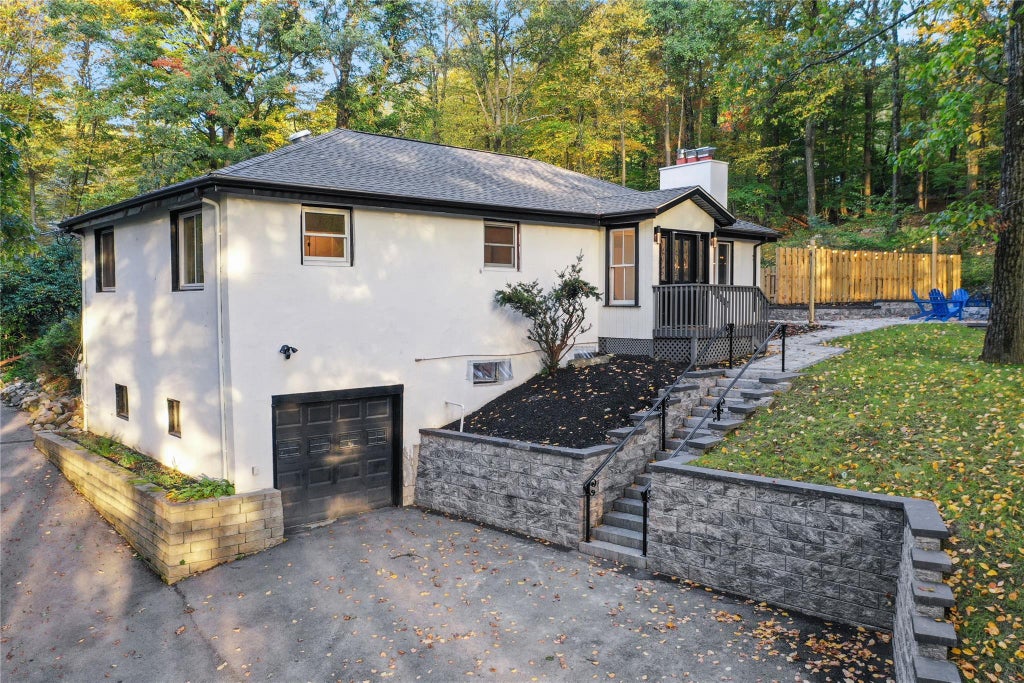 39 of 47 - 211 Cascade Road, Warwick, NY