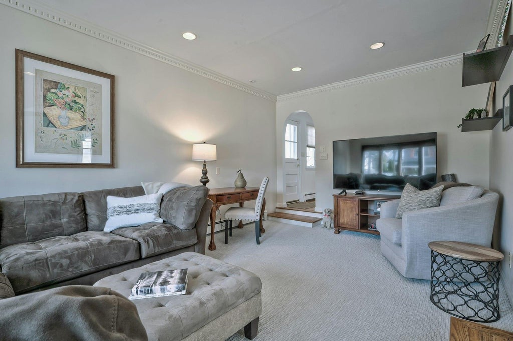 13 of 26 - 67 Fairfield Avenue, Port Washington, NY