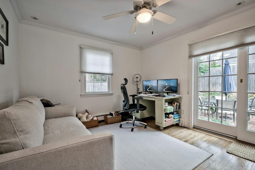 17 of 26 - 67 Fairfield Avenue, Port Washington, NY