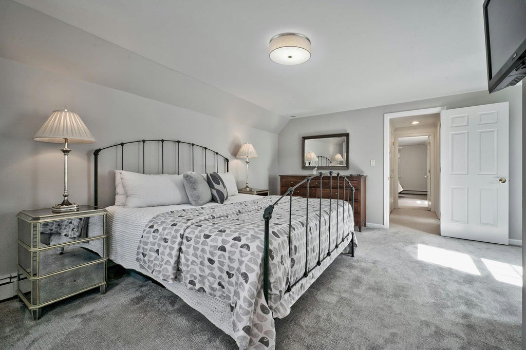 19 of 26 - 67 Fairfield Avenue, Port Washington, NY