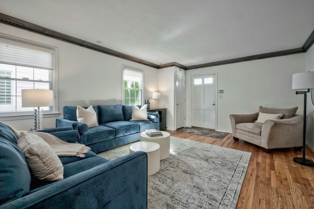 3 of 26 - 67 Fairfield Avenue, Port Washington, NY