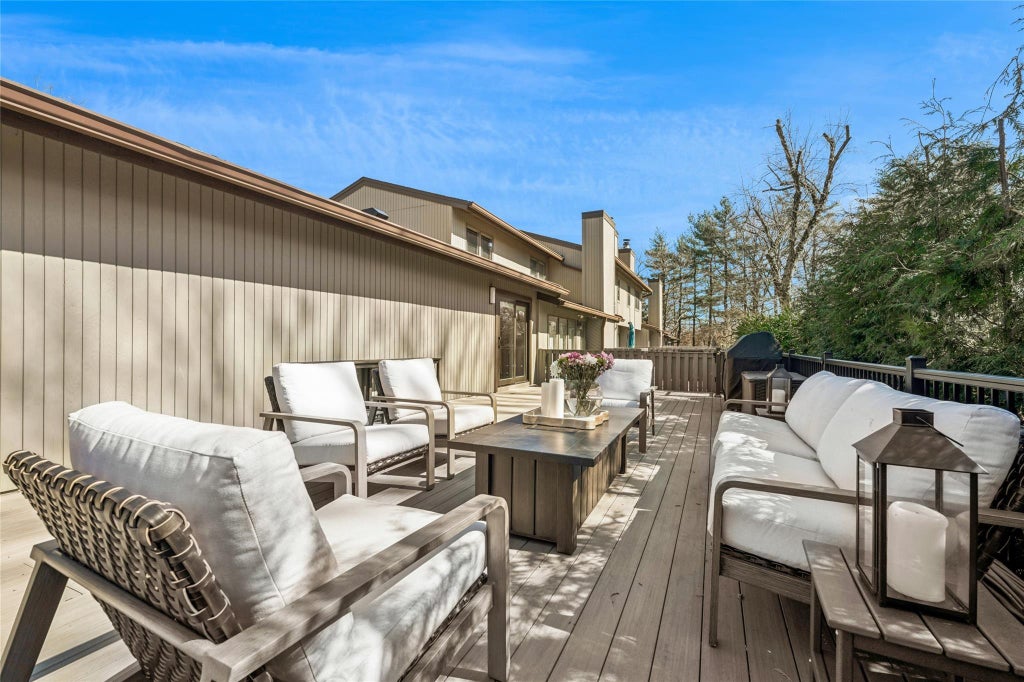 43 of 50 - 254 Hamlet Drive # 254, Jericho, NY