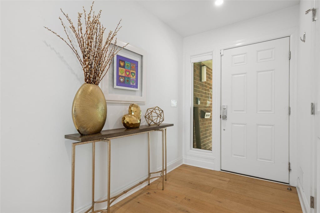 5 of 50 - 254 Hamlet Drive # 254, Jericho, NY