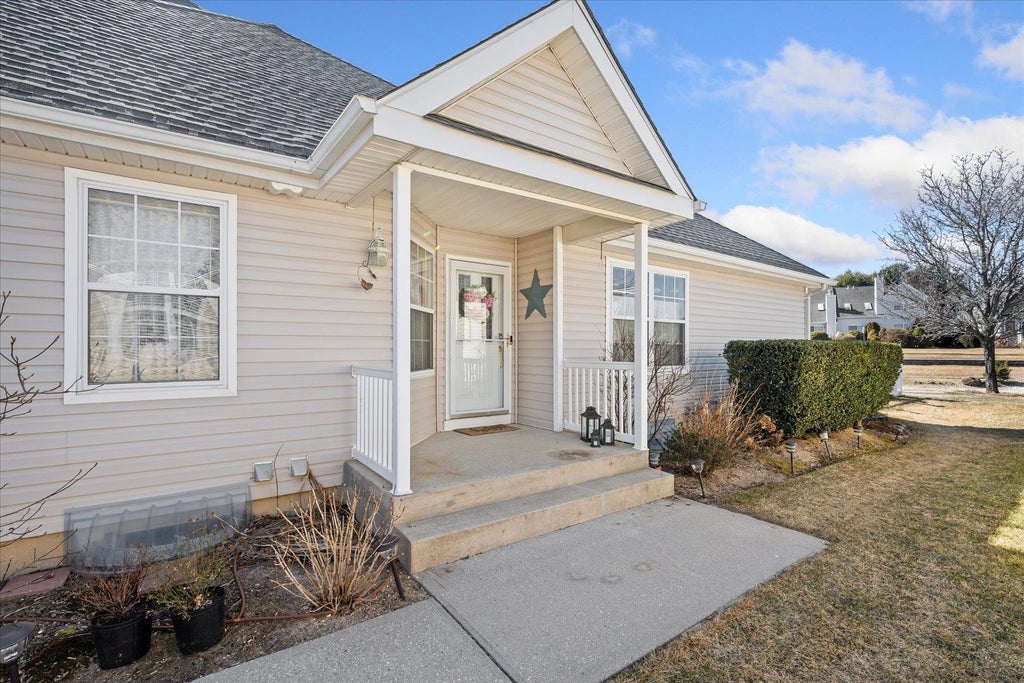 1 of 19 - 55 Goose Neck Lane, Riverhead, NY