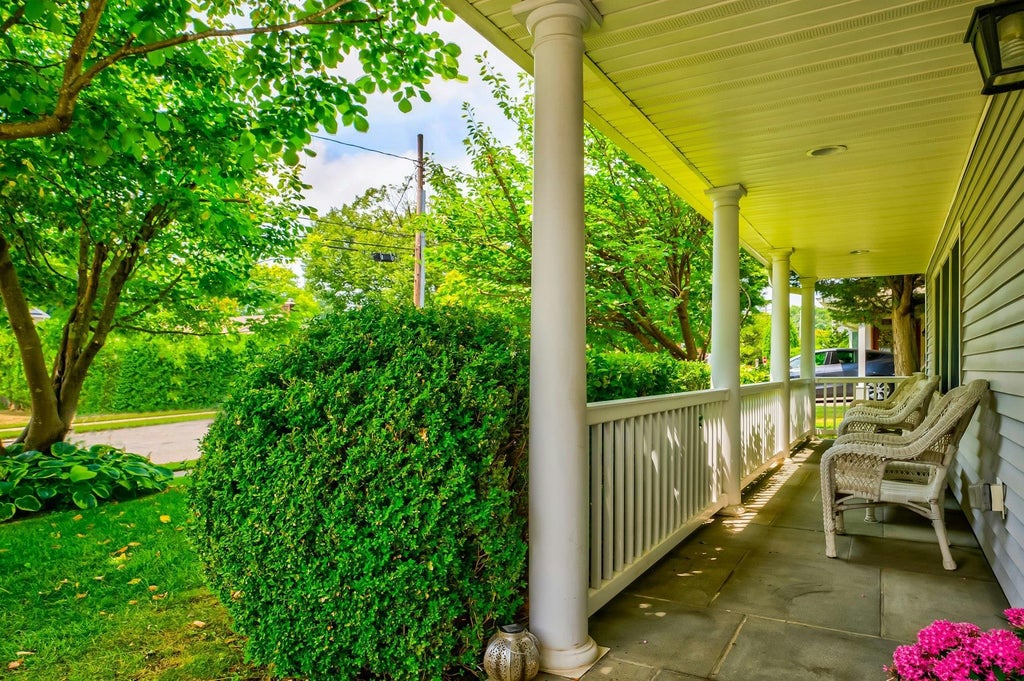 1 of 28 - 9 Poplar Place, Port Washington, NY