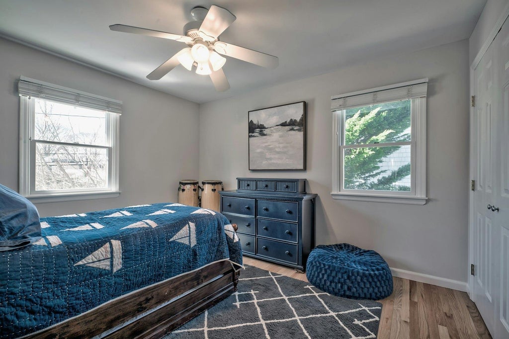 19 of 28 - 9 Poplar Place, Port Washington, NY