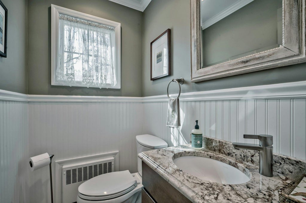 14 of 24 - 85 Longview Road, Port Washington, NY