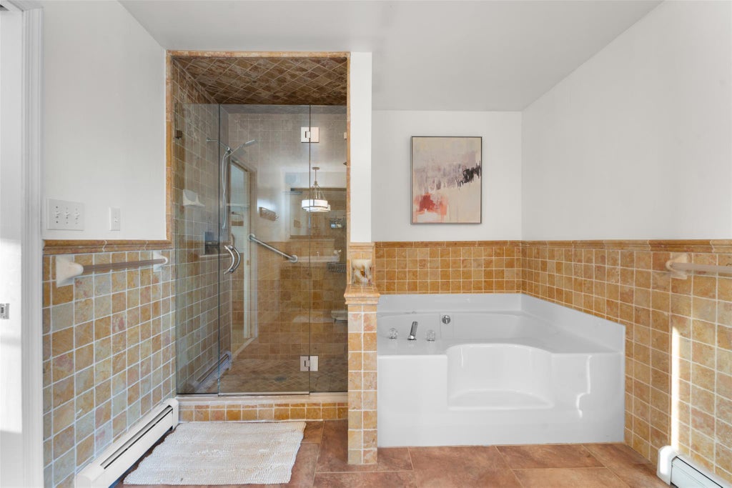 19 of 40 - 49 Chaucer St., Hartsdale, NY